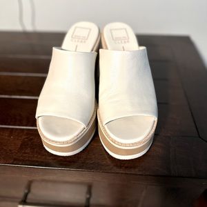 Dolce Vita platform sandal